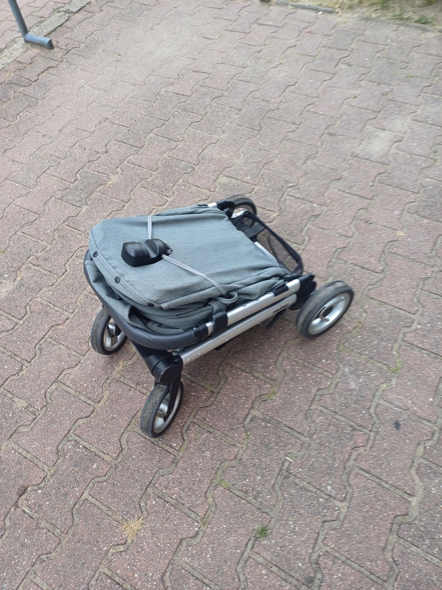 Wózek spacerowy Mutsy