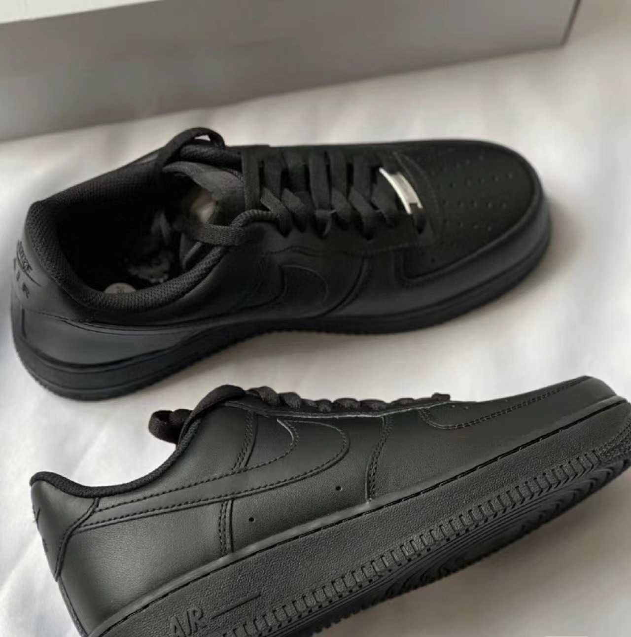 Nike Air Force 1 '07 Black 40