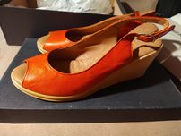 Buty Ryłko nowe 37