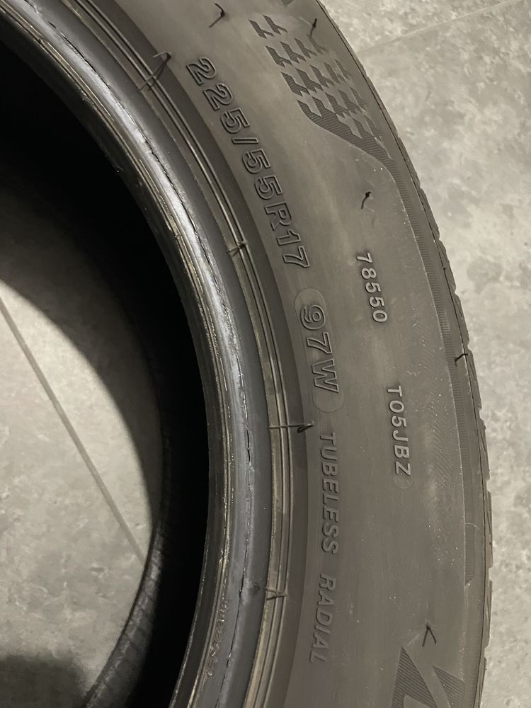 Комплект шины BRIDGESTONE TURANZA 225/55R17