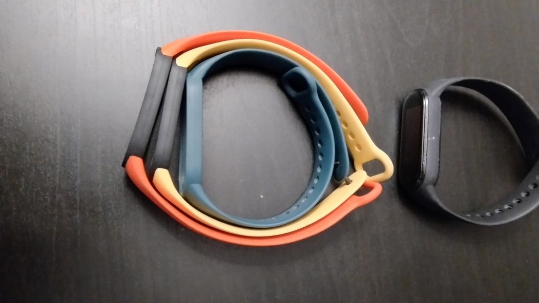 Opaska sportowa mi Smart band 5 plus paski