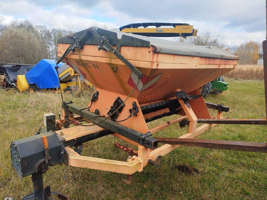 Piaskarka Rozsiewacz Epoke do Unimoga