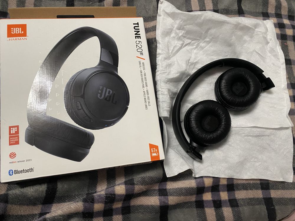 Навушники JBL Tune 520BT