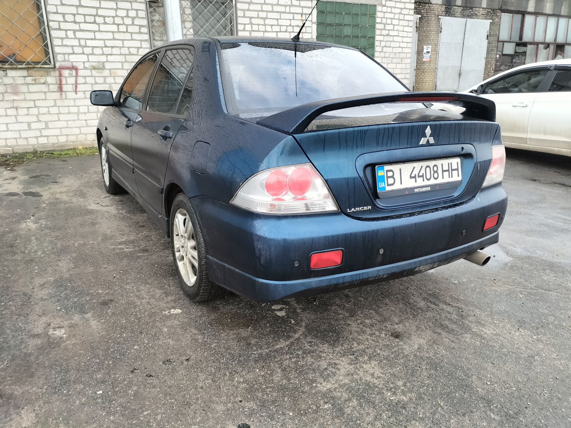 Mitsubishi Lancer 9