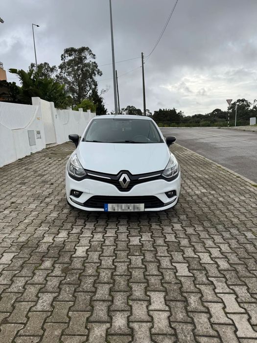Renault Clio 0.9 TCe Limited Bi-Fuel