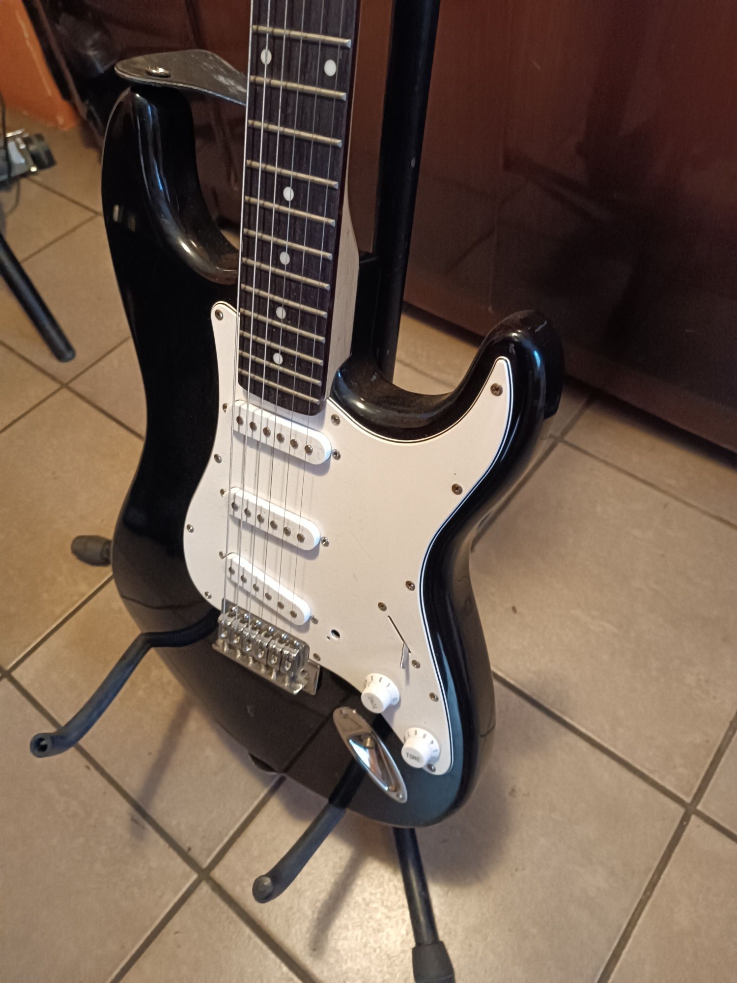 Gitara elektryczna Collins RockGuitar