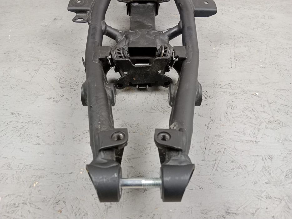 Ducati Streetfighter V2 Stelaż Tylny Rama Tył Idealne 2023