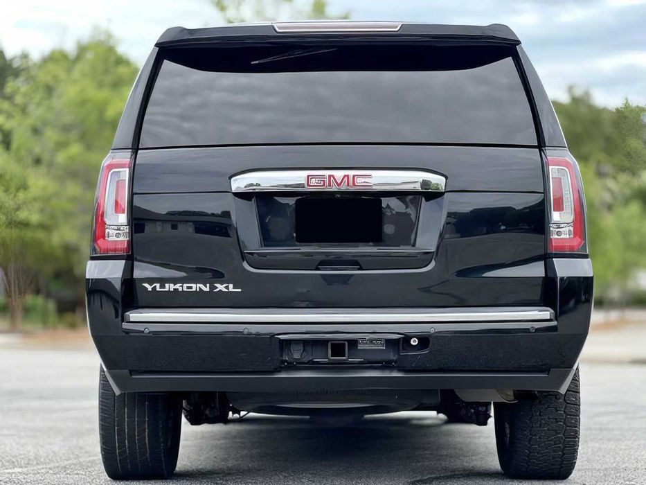 GMC Yukon      2020