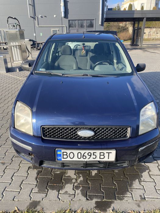 Продаєть Ford Fusion 2003 1.4 Disel