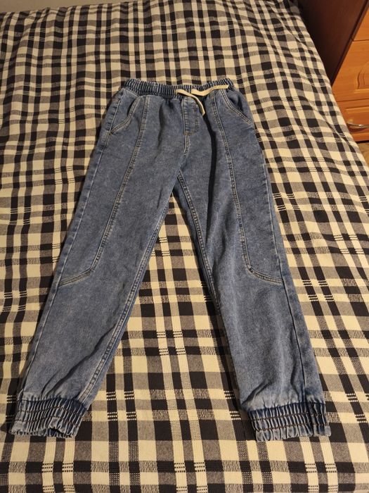 Spodni dżinsowe Reserved 152 rozmiar