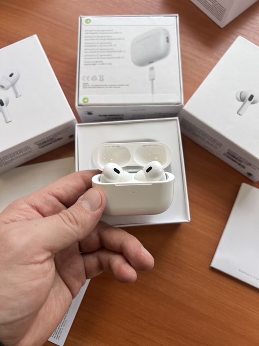 Airpods pro 2,шумоподавl ux якість 1:1 бездротові навушники