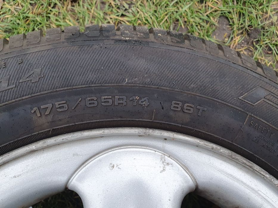 Opony z alufelgami Opel Corsa