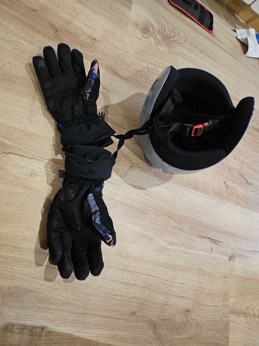 Prancha + Equipamento Feminino Neve: Fixadores, Capacete, Óculos,Luvas