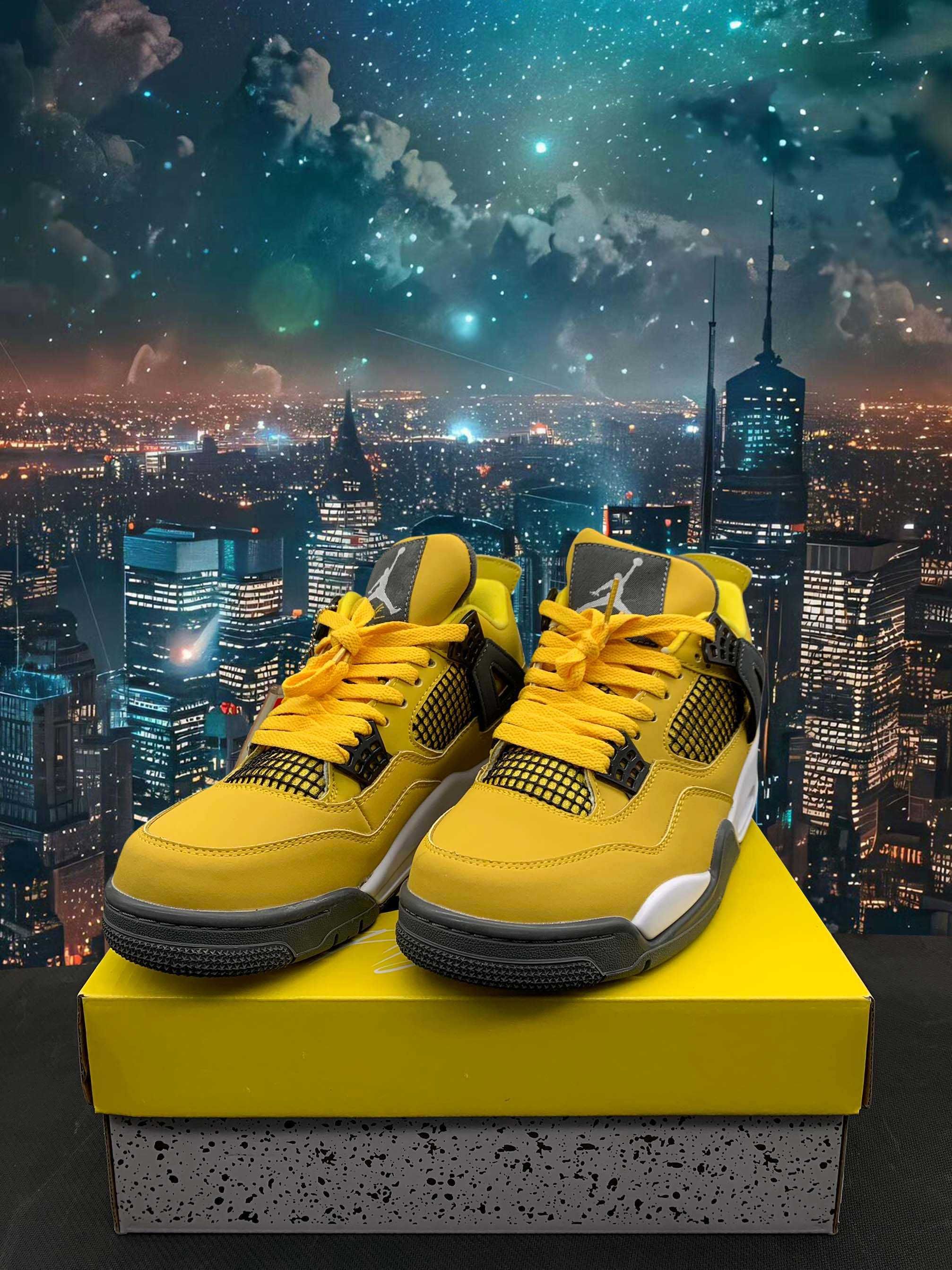 Jordan 4 Retro Lightning 38 EU / 5,5US / 23,5 CM