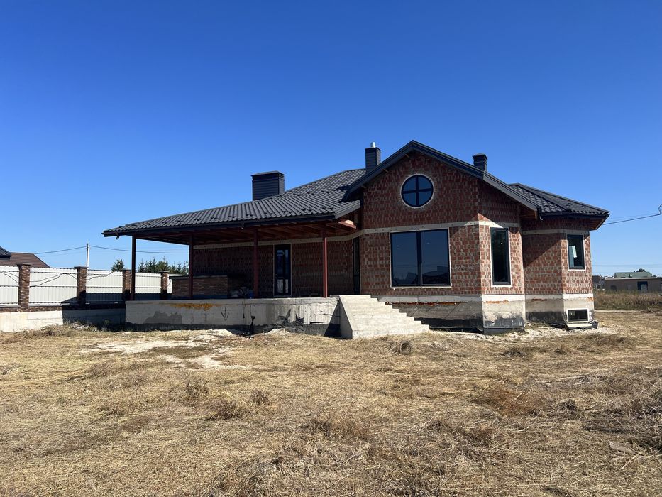 Продажа от собственника!! Дом в селе Иванковичи