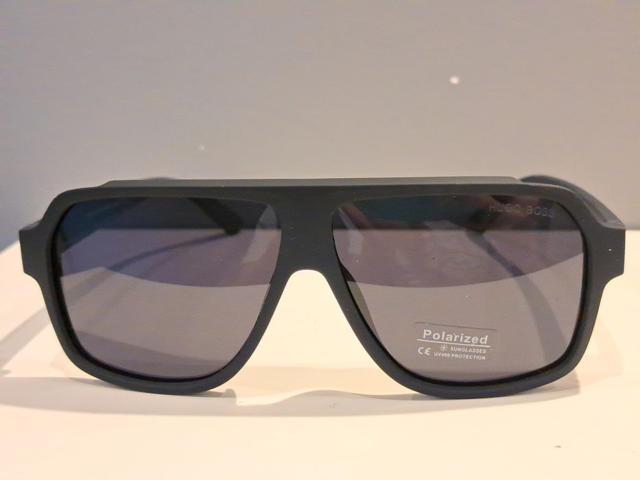 HUGO BOSS męskie nowe okulary przeciwsłoneczne czarne polaryzacyjne