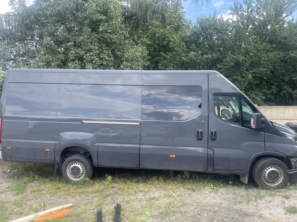 Iveco Daily brygadówka