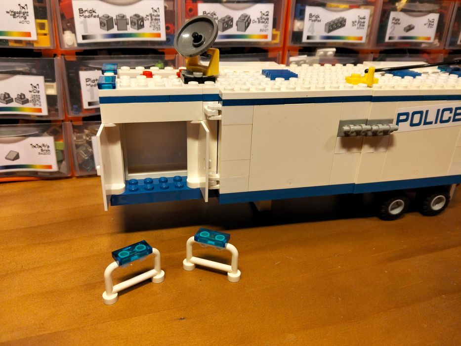 Lego city 60044 - Mobile Police Unit