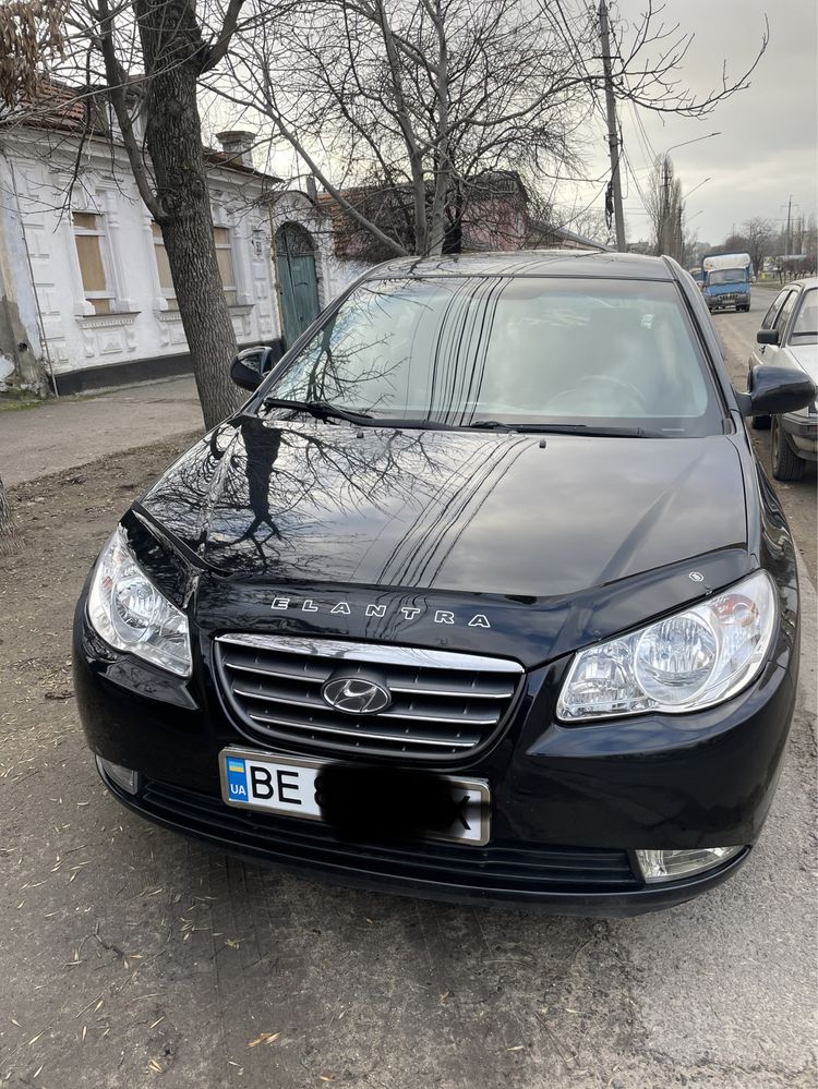 Hyundai Elantra 1.6 с ГБО