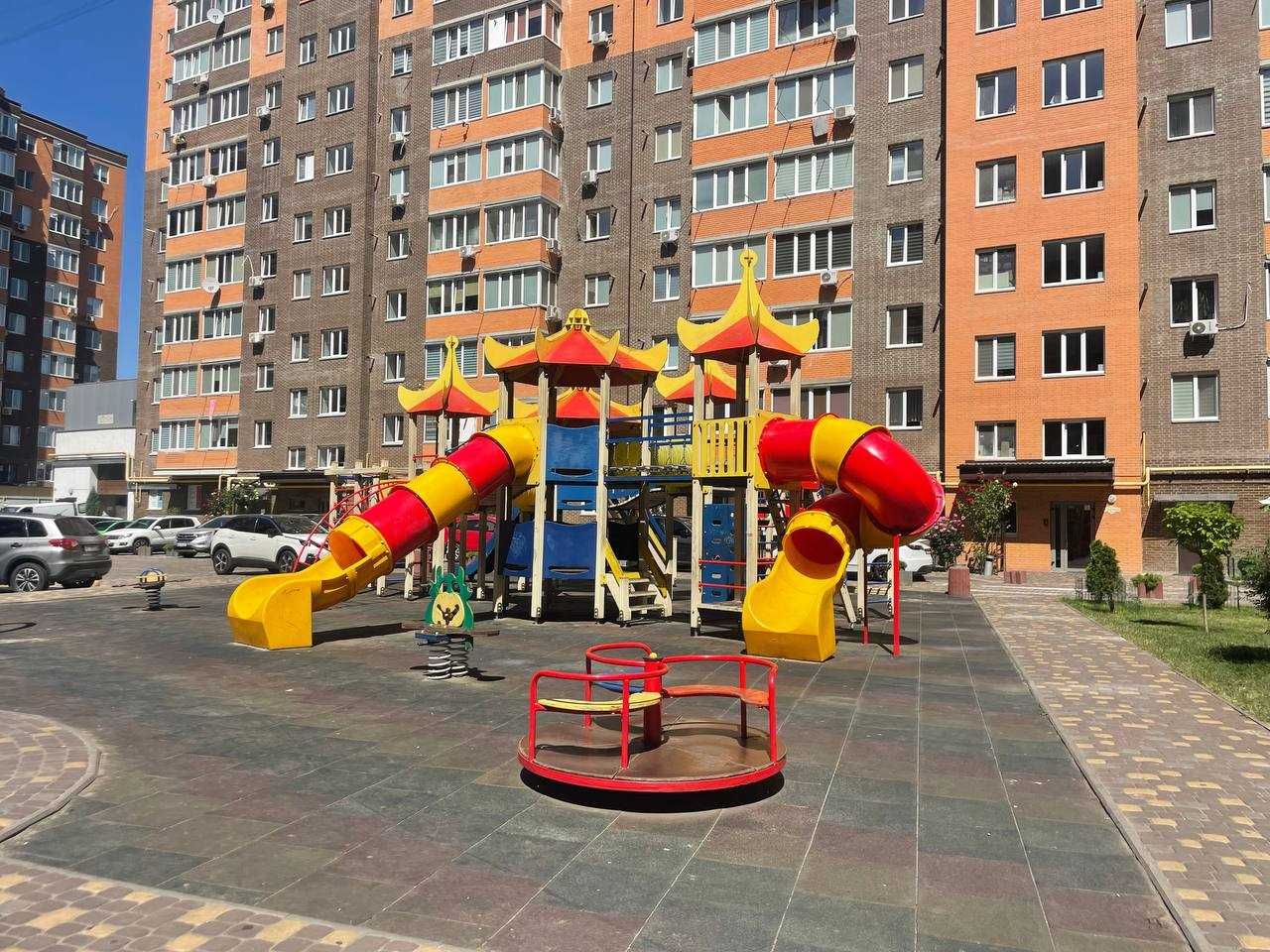 Продається ексклюзивна квартира р-н Київська 7811