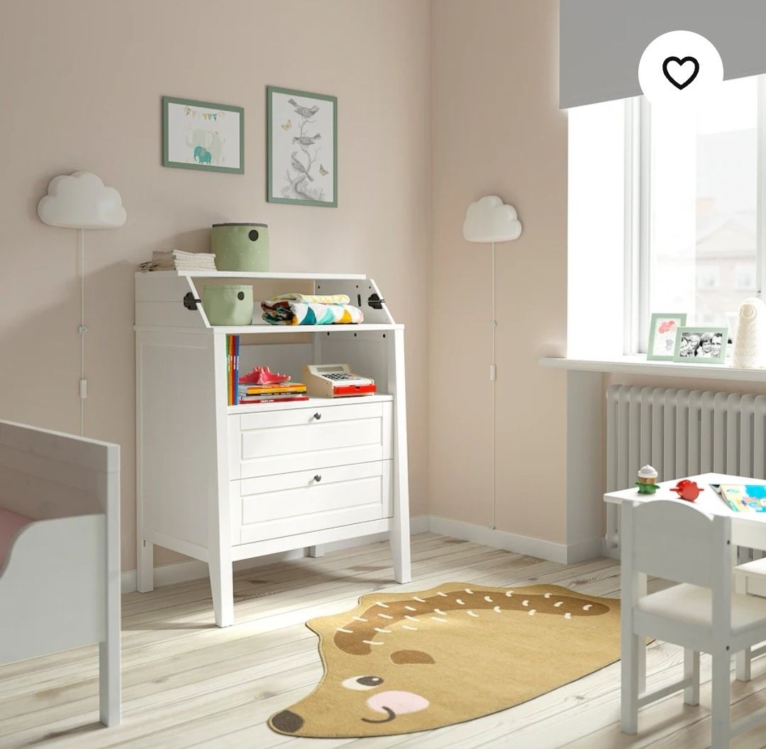 Ikea SUNDVIK biała komoda z przewijakiem 
Komoda z przewijakiem, biały