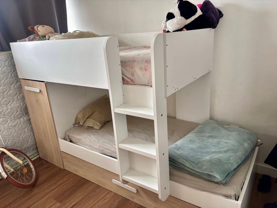 Cama beliche tripla sem colchão!!!