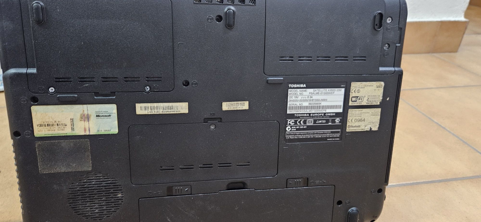Portátil Toshiba para reparação ou para peças