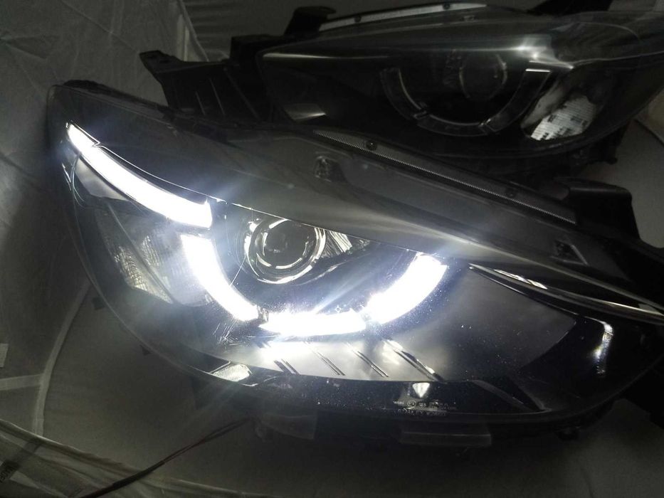 Продам Фары MAZDA CX5