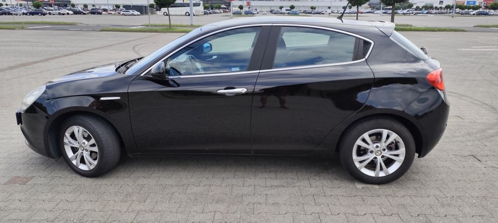 Alfa Romeo Giulietta 1.4 TB Stan bardzo dobry