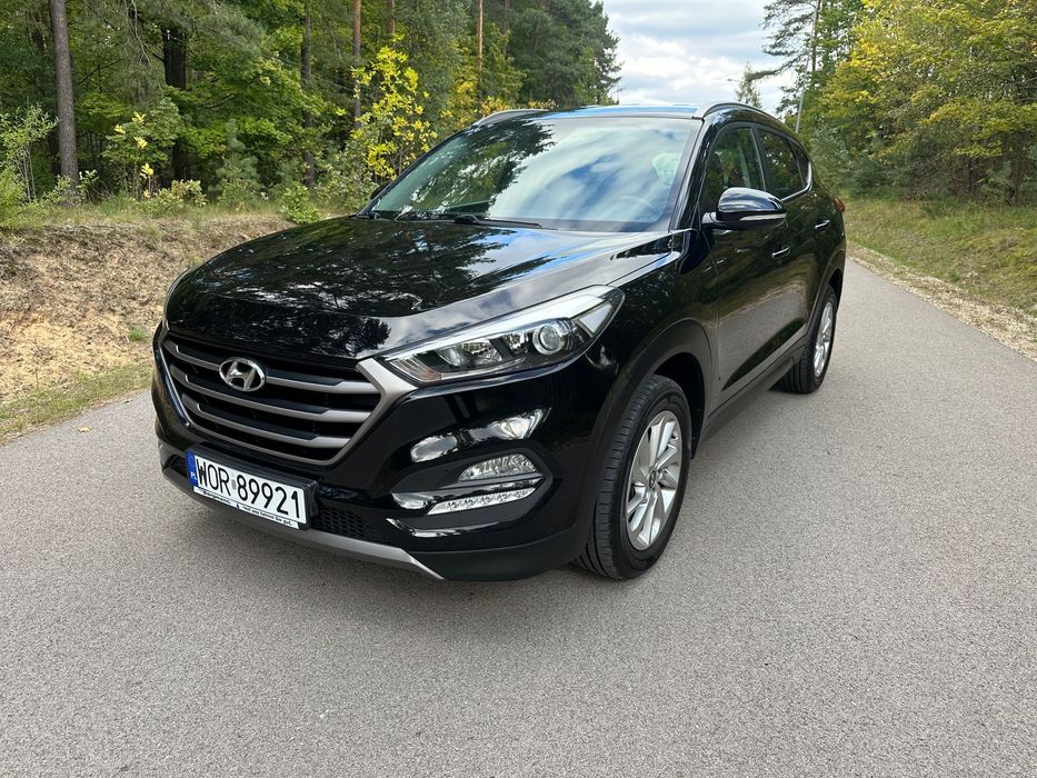 Hyundai Tucson 1.7 CRDI 2016 Manual LED HAK Line Assist Klima 150 tyś. km Niemcy