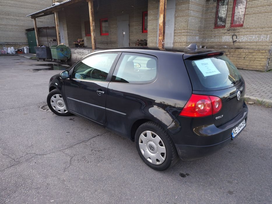 Голф 5.      Че 1,4 бензін