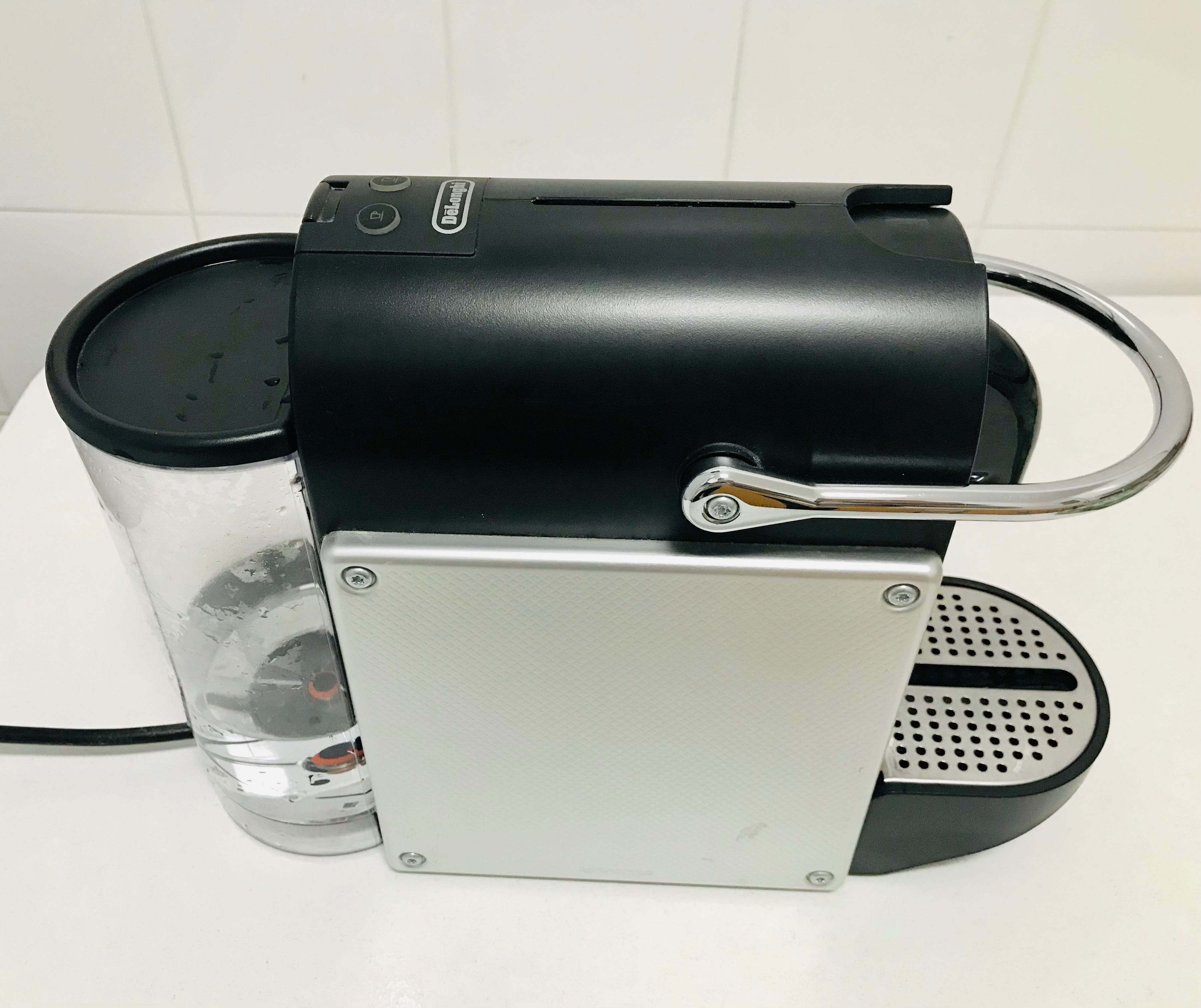 Vendo máquina de café Pixie Nespresso