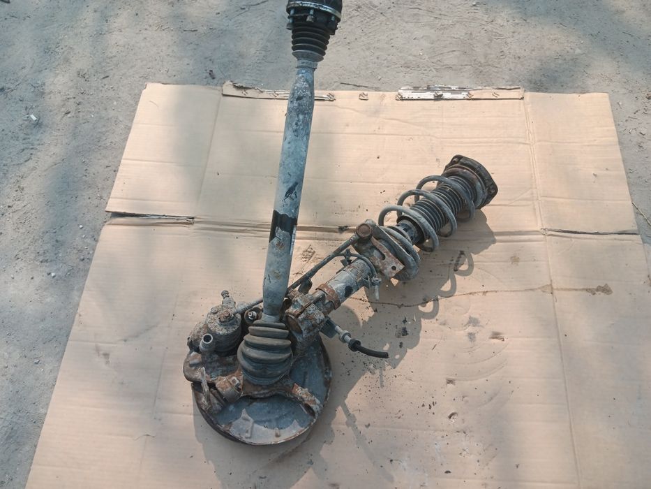 Vw polo 9n 1.2 zwrotnica amortyzator mcpherson półoś prawa przód prawy