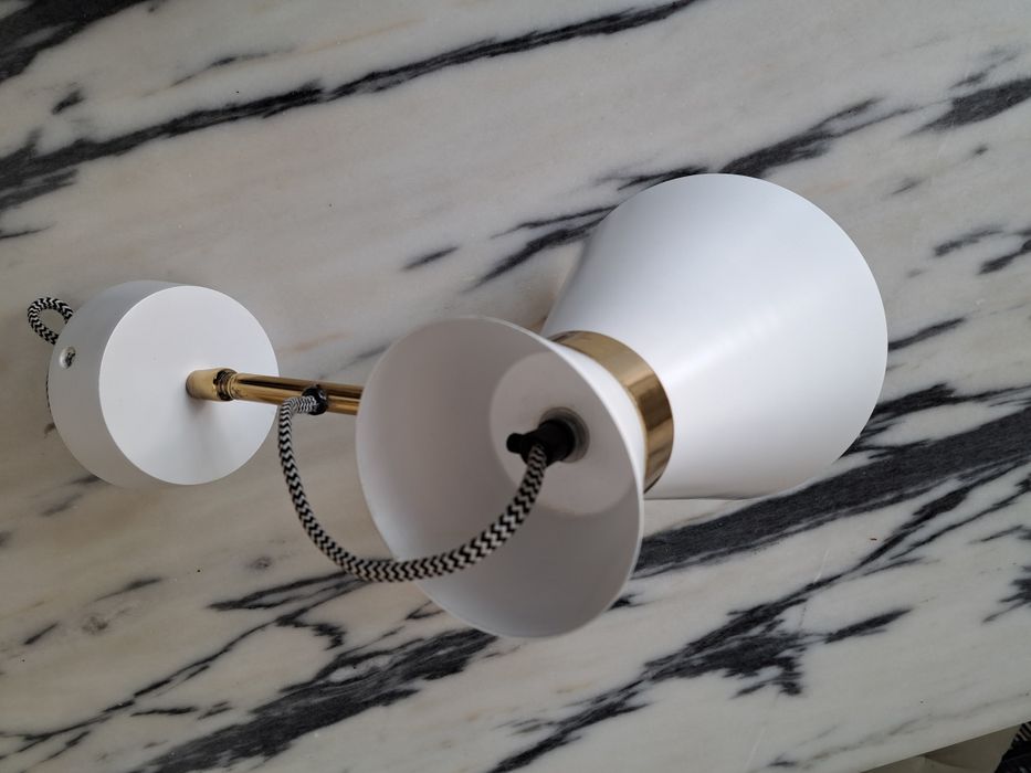 Aplique de parede da AREA store