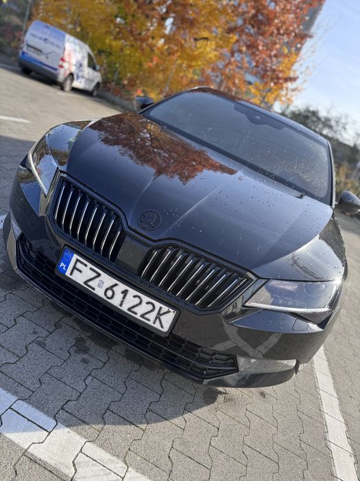 Skoda Superb sportline czarna perla