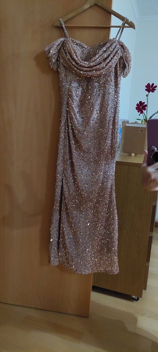 Vestido de cerimónia  dourado