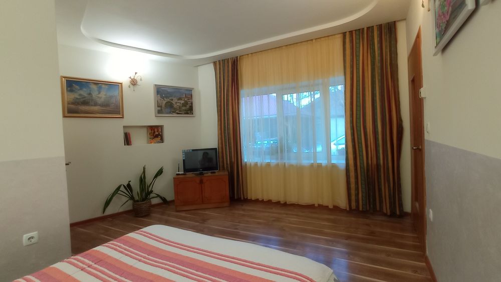 Апартаменти Берегове. ВІЛЬНО  21-24 грудня(3доби)