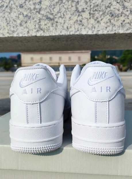Nike Air Force 1 Low '07 White EU 44