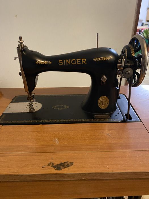 Maquina costura Singer