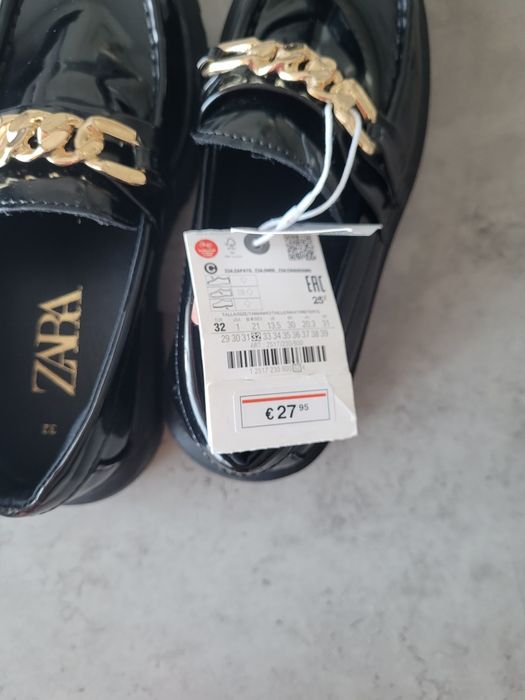 Лофери туфлі чорні лаковані zara 31 лофферы туфли чорные зара