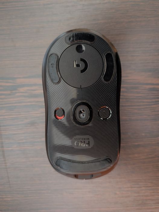 Rato Logitech Superlight