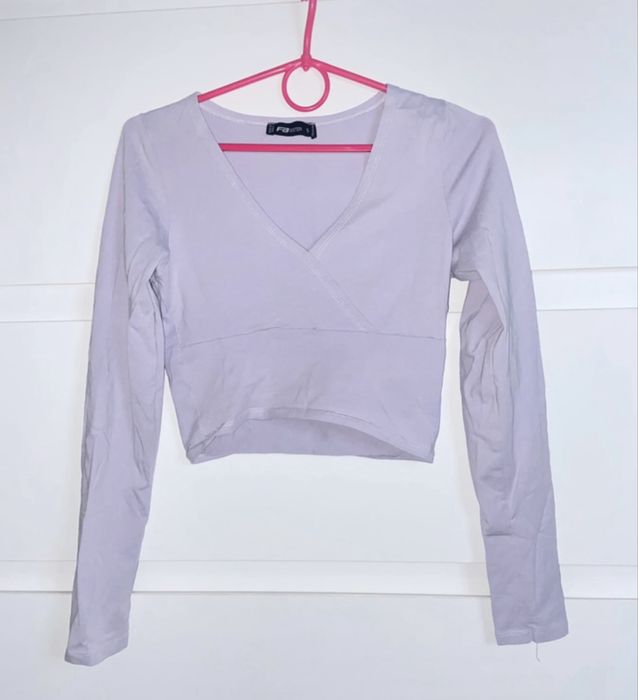 Bluzka z długim rękawem crop top dekolt new yorker