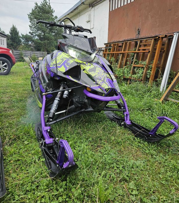 Skuter śnieżny ARCTIC CAT