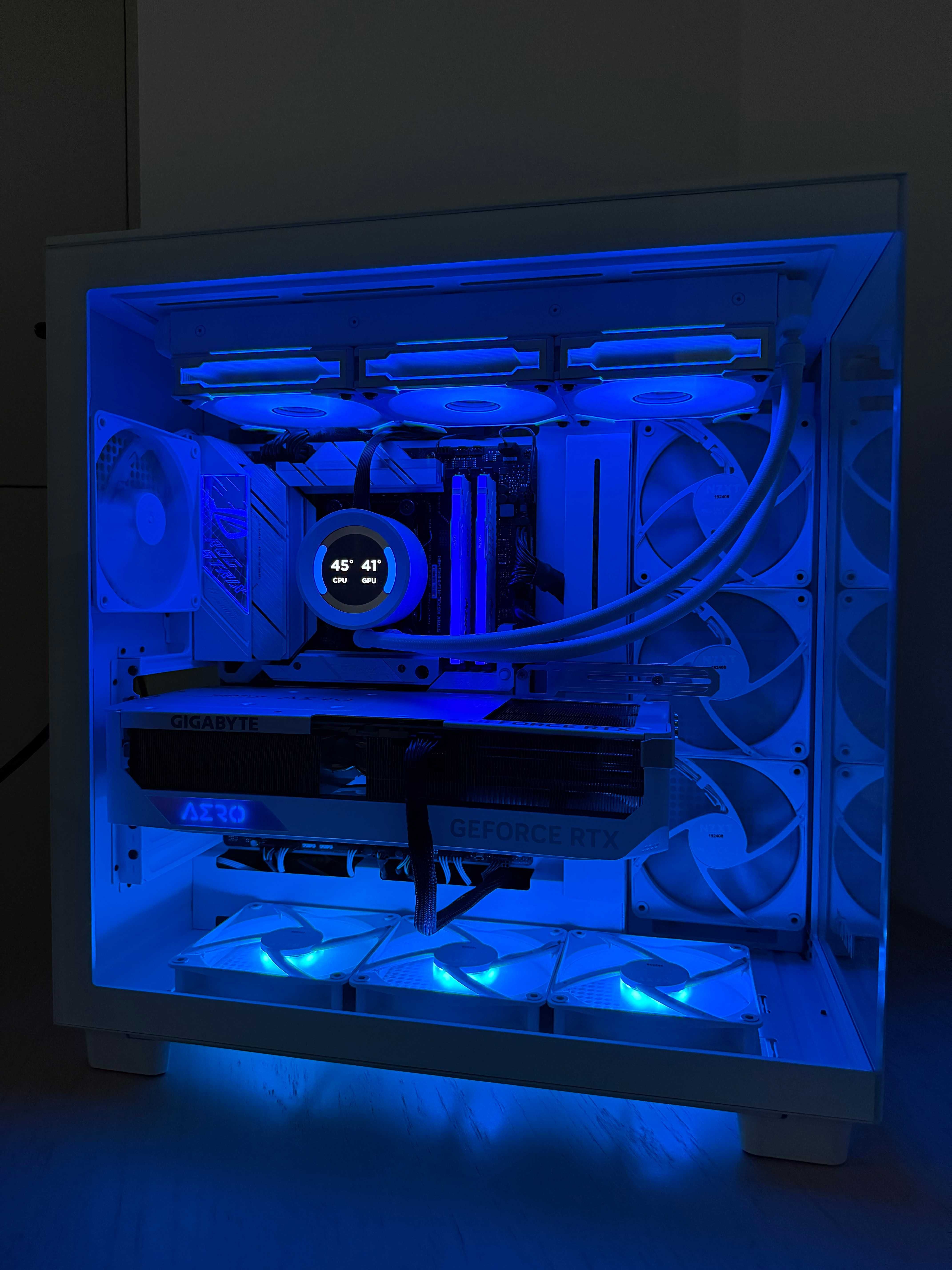 Komputer Ryzen 9 7950X3D | RTX 4090 | 64GB DDR5