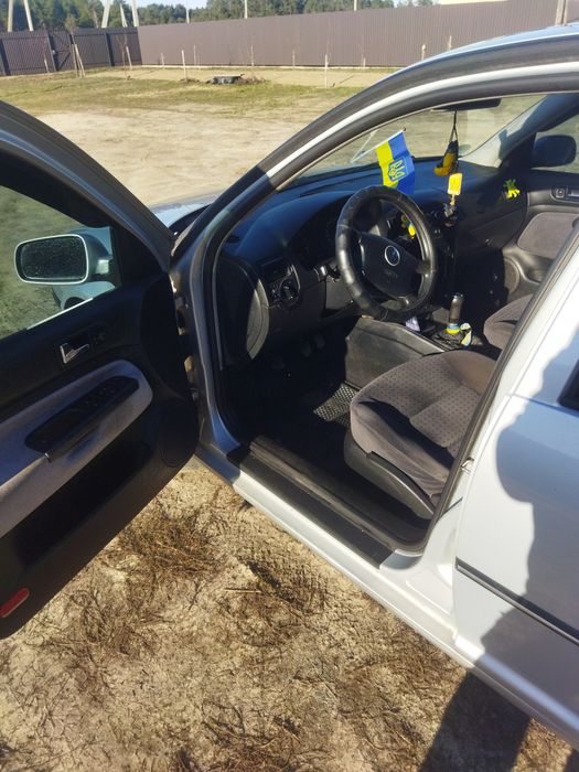 Golf 4 1.6 1999р