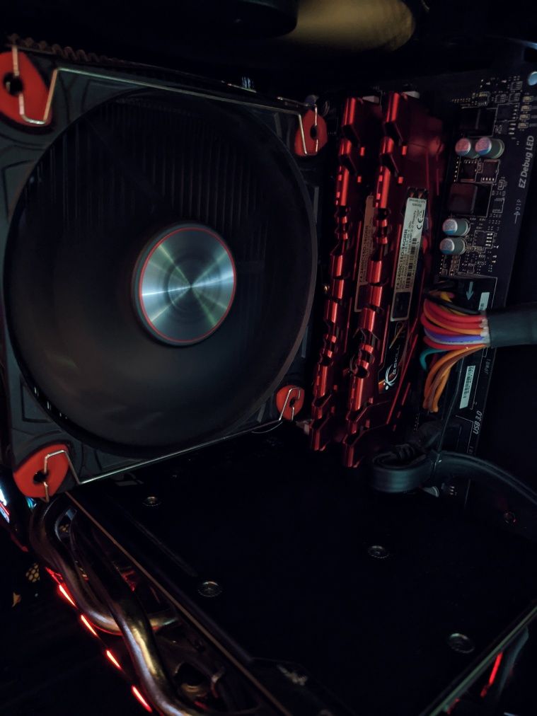 Комплект проц i5 6600k память 16гб ddr4 материнка MSI B150 BazookaPLUS