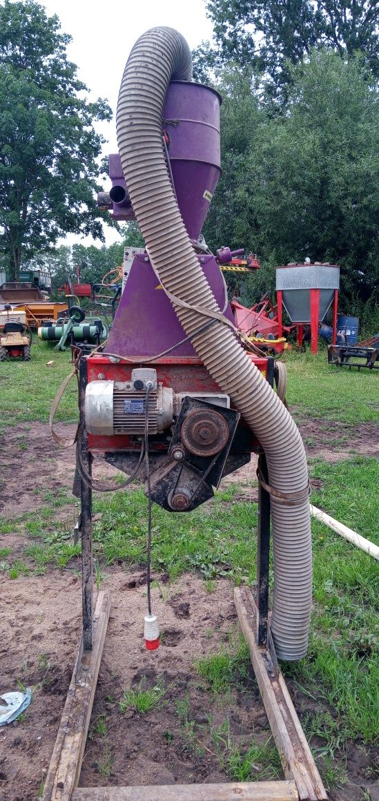 Gniotownik Walcowy Murska 220-SM