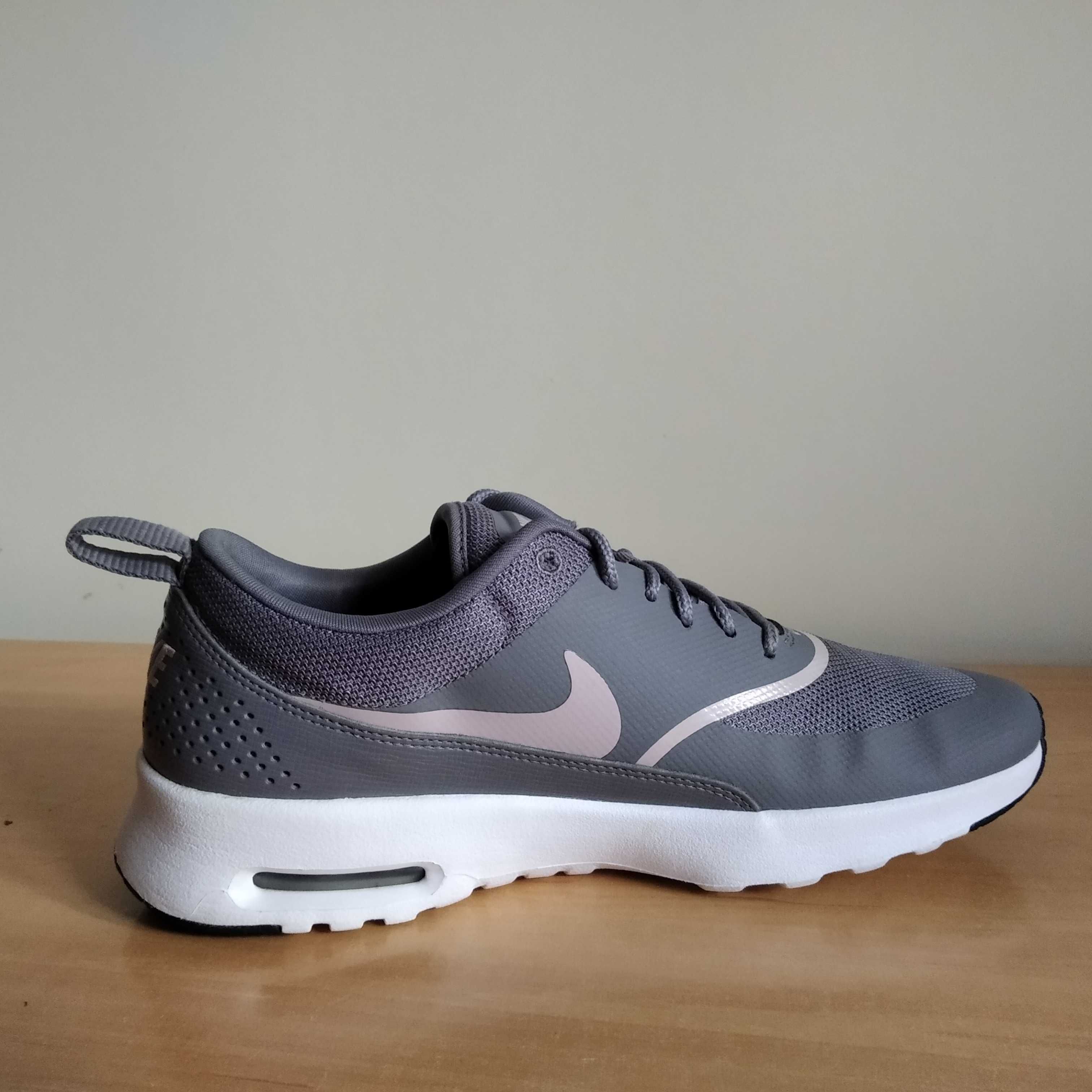 Buty sportowe sneakersy NIKE Air Max Thea  roz.eu-39