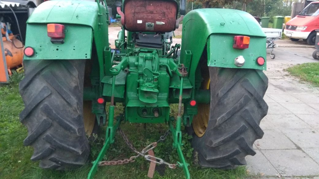 John Deere lanz 710 ,z ładowaczem czołowym i kabiną