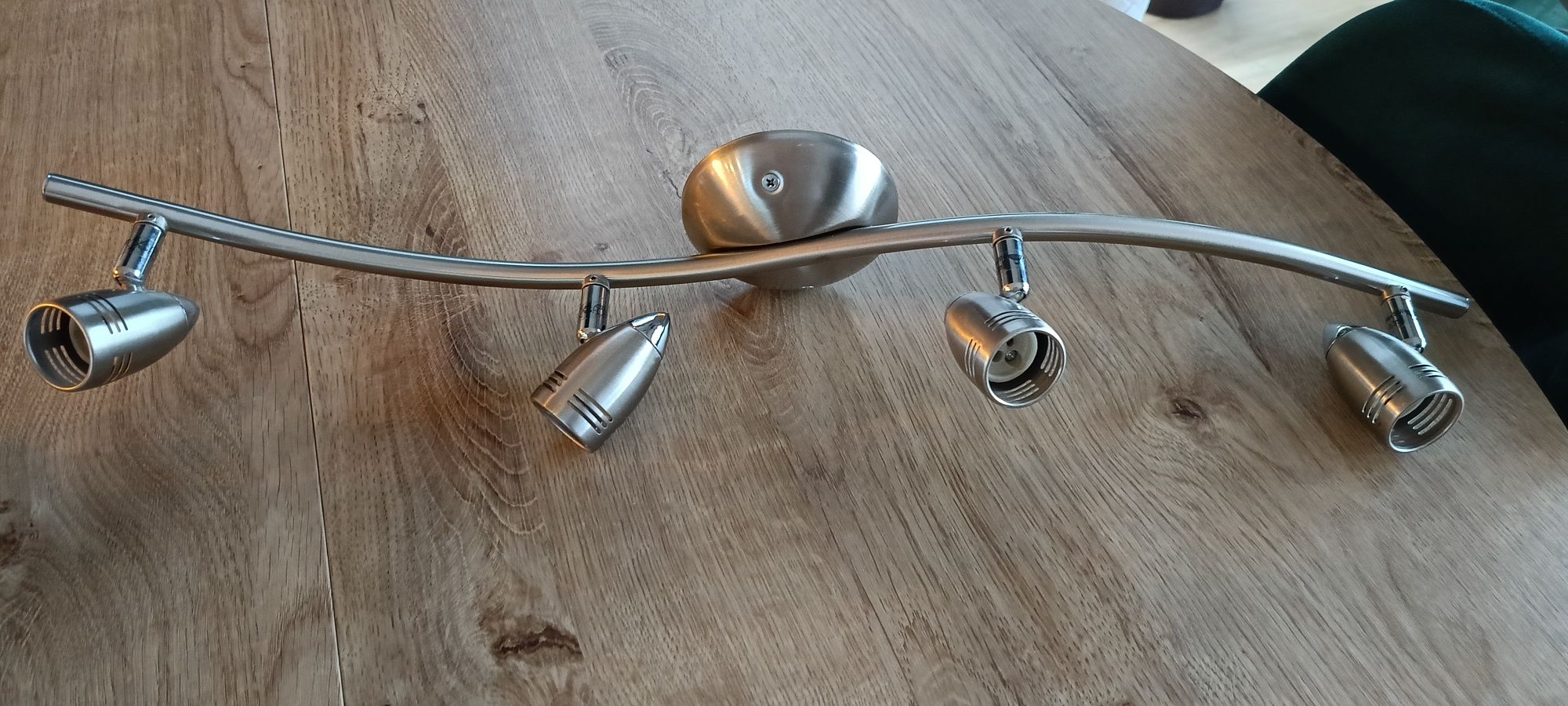 Sprzedam lampy biala i srebrną
